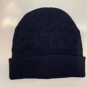 Levi’s navy blue beanie